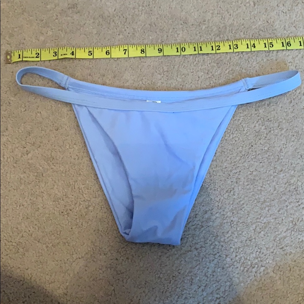 Cheeky bikini bottoms